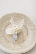 Load image into Gallery viewer, Dried white flower boutonniere with silk ribbon for weddings - oahu hawaii