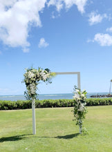 Load image into Gallery viewer, White Wood Structure - Rental