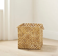 Load image into Gallery viewer, Pots/ Baskets/Bowls/ Containers - Rentals