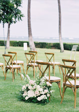 Load image into Gallery viewer, Oahu Hawaii ceremony ground aisle florals 
Hawaii ceremony altar with pink  & creme flowers