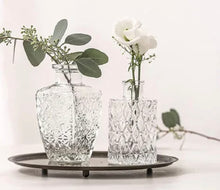 Load image into Gallery viewer, Glass Bud Vases - Rentals