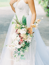 Load image into Gallery viewer, Bouquet - Maid of Honor - Tropical